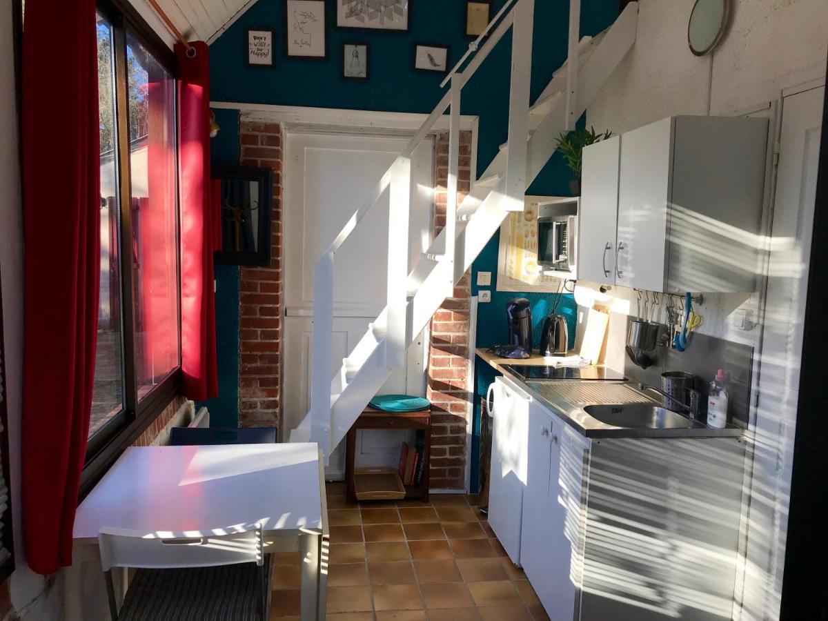 Le Petit Cottage Cangey Exterior photo